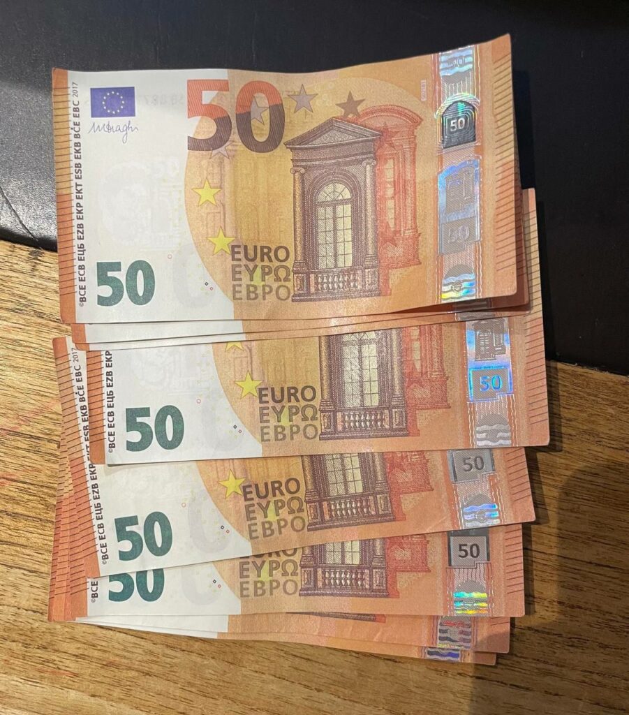 comprar billetes falsos de 50 euros