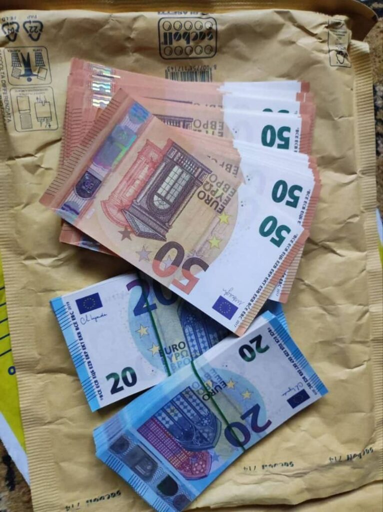 comprar dinero falso