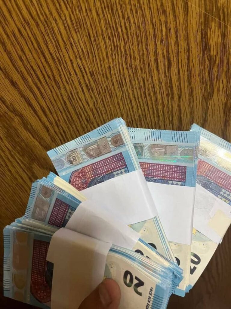 comprar billetes falsos realistas