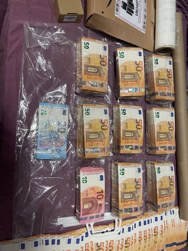 comprar dinero falso en espana