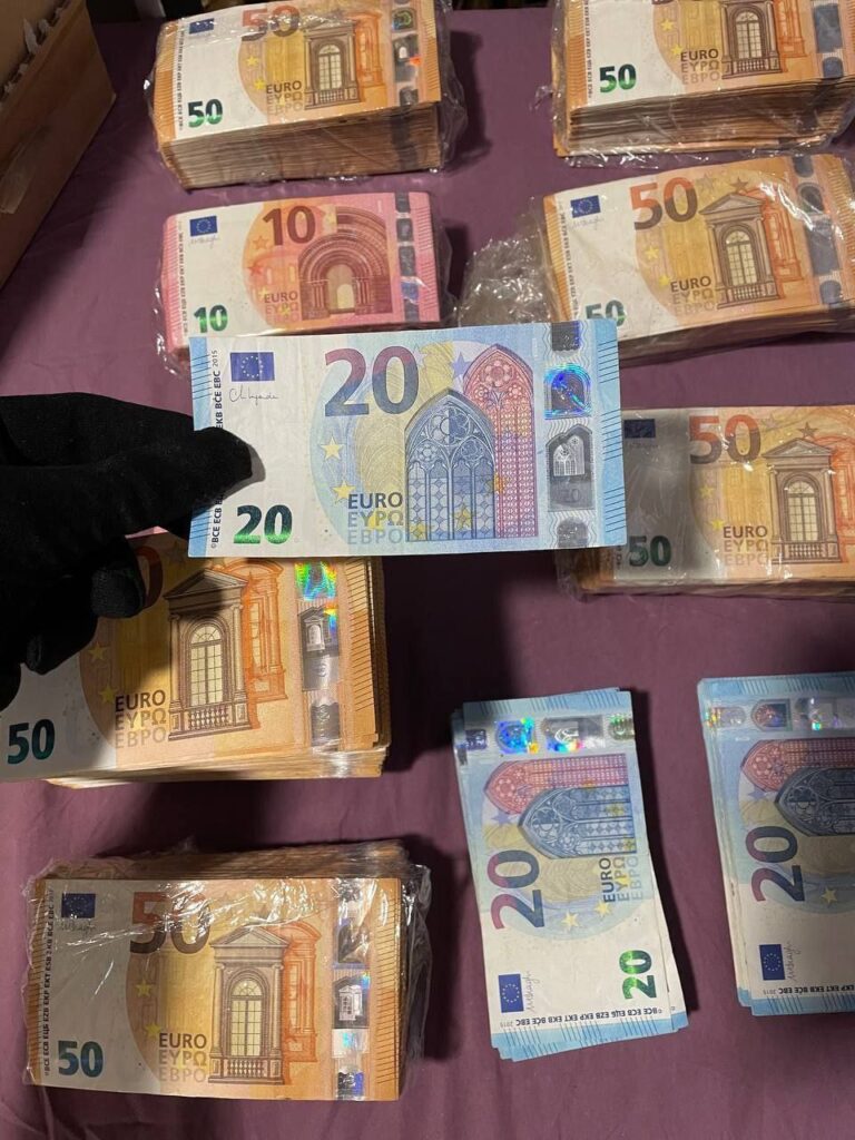 como comprar billetes falsos