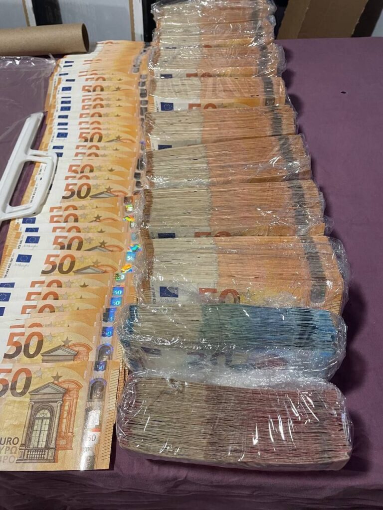 comprar billetes falsos en madrid