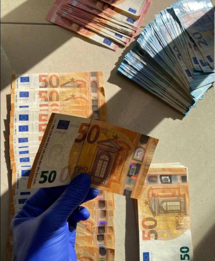 comprar euros falsos