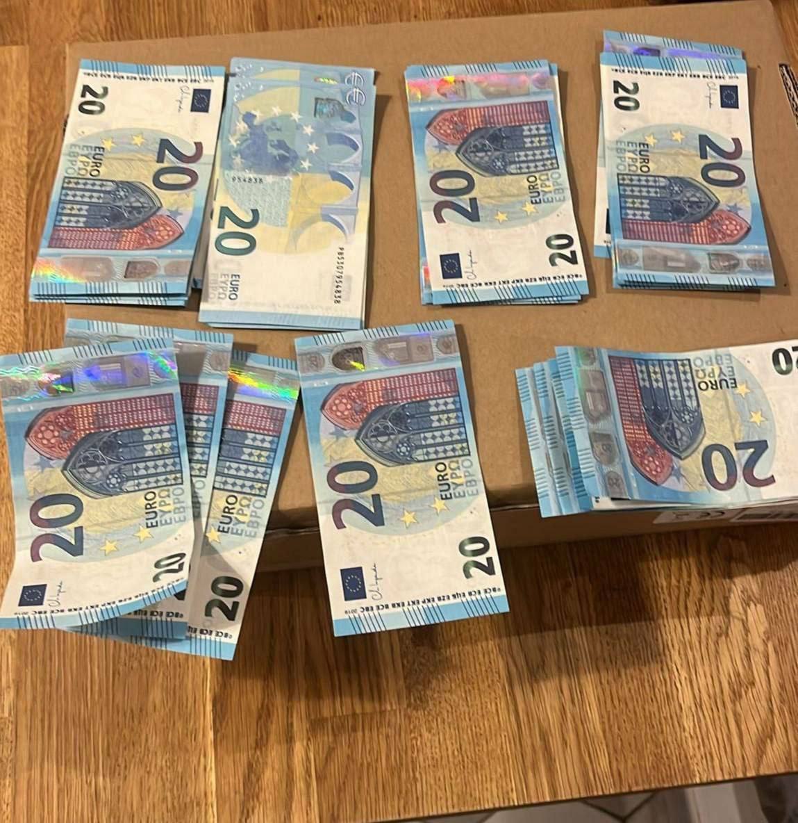 comprar dinero falso euros